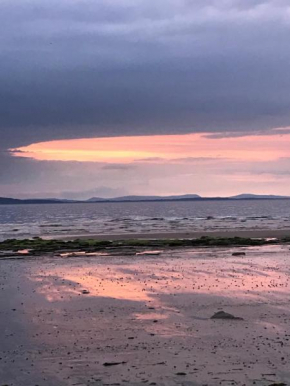 Ceol Na Mara Cottage by the sea